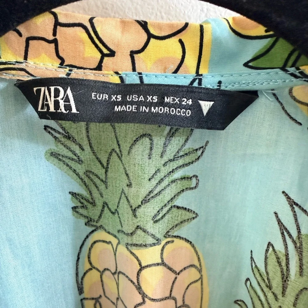 🍍Zara Blue Pineapple Print Crop Shirt Size XS - Picture 5 of 6